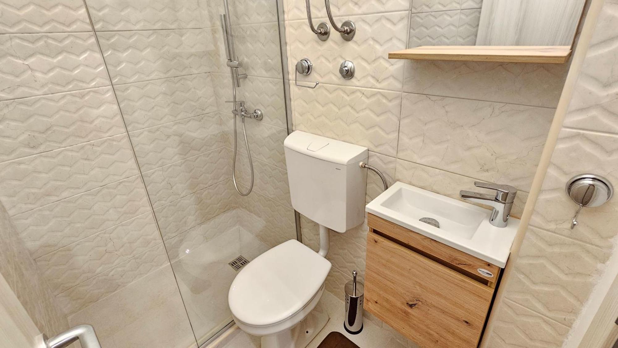 Cicki Apartments I - Renovated 2025 Podgorica Buitenkant foto